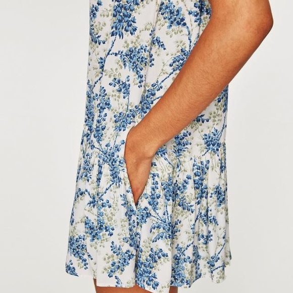 Zara S Floral Romper - Picture 11 of 11